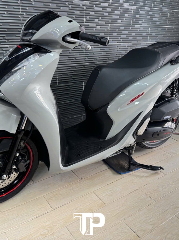 Honda SH150 Abs date 2021 odo 7k Xám Xi Măng Bstp