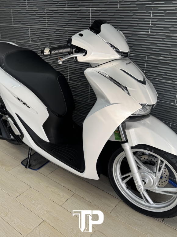Honda SH125 date 2026 Trắng New 