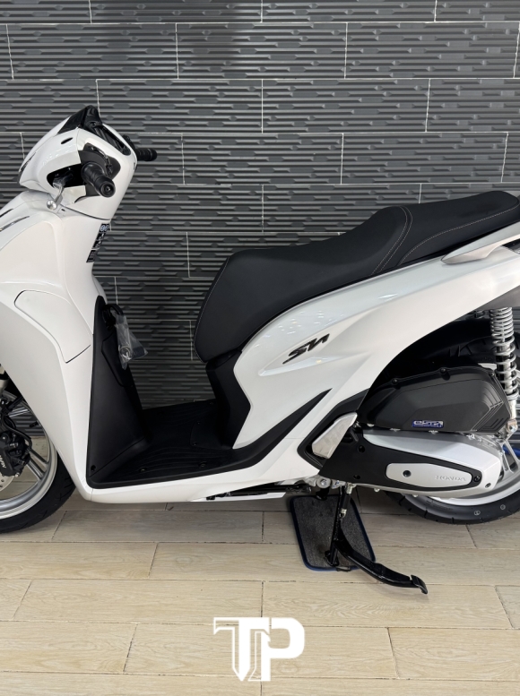SH125 - 2026 Trắng New 