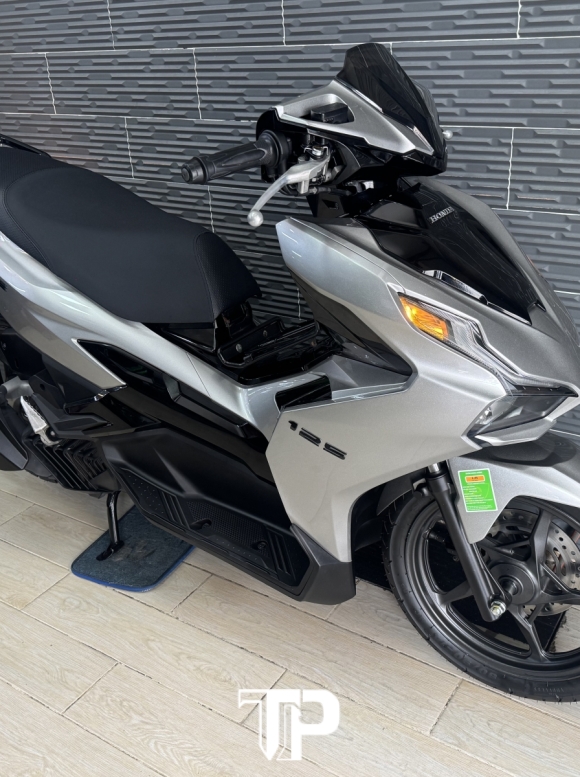 Honda AB125 date 2022 Xám Lamborghini Bstp