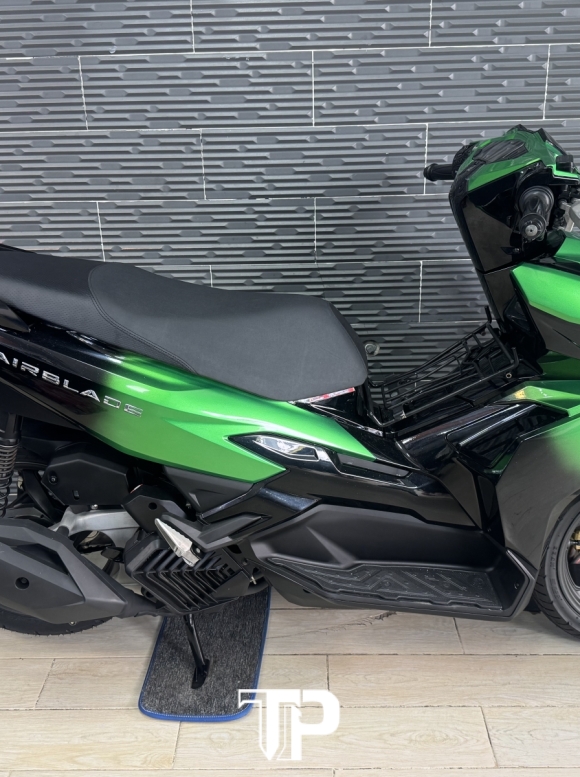 Honda AB125 date 2024 Xanh Loang Đen Bstp