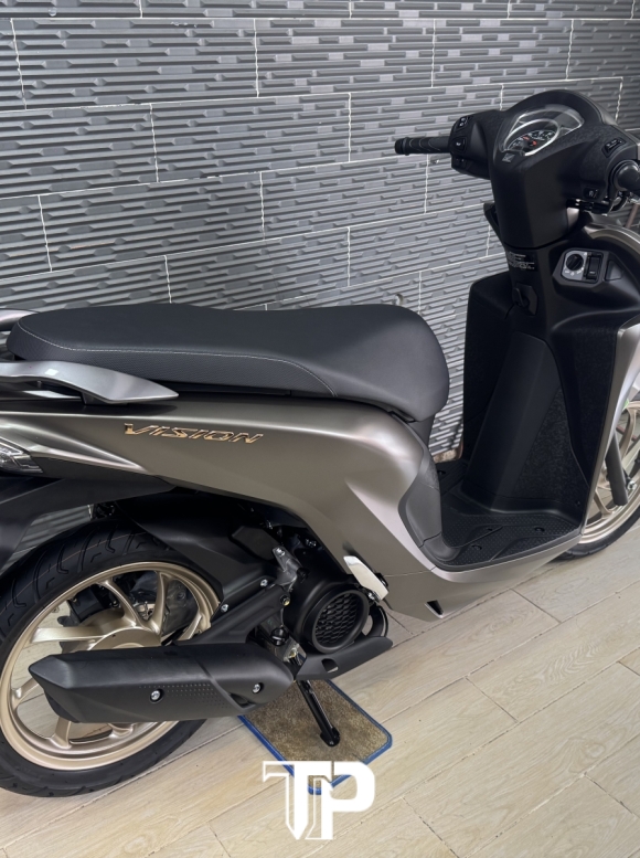 Honda Vision 2026 Xám nâu New
