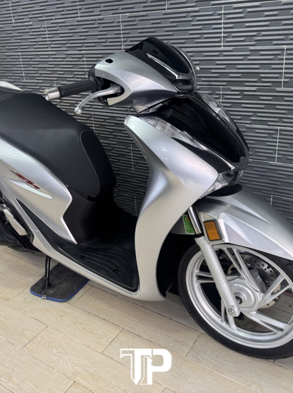 Honda SH 150 date 2022 Xám Lamborghini 