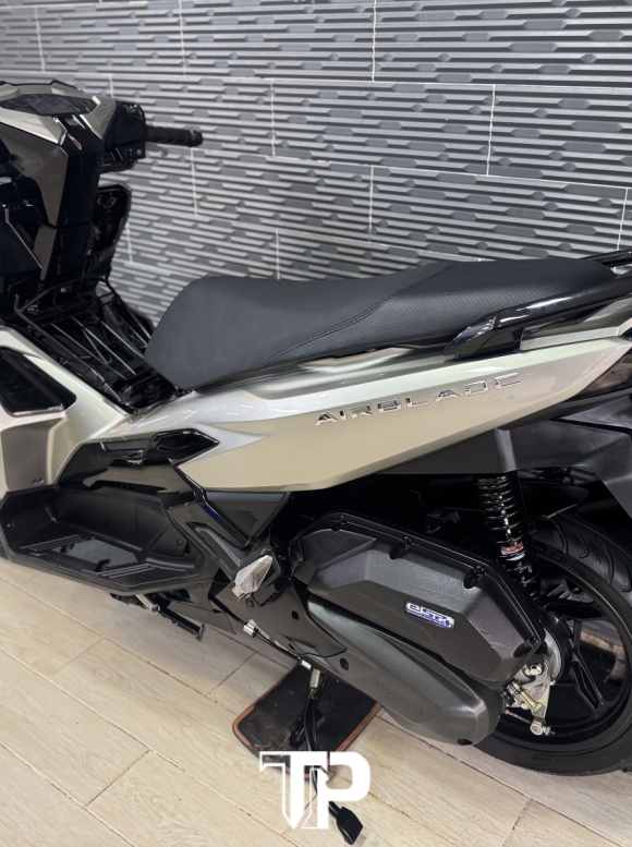 Honda AB125 date 2024 Xám Lamborghini Bstp