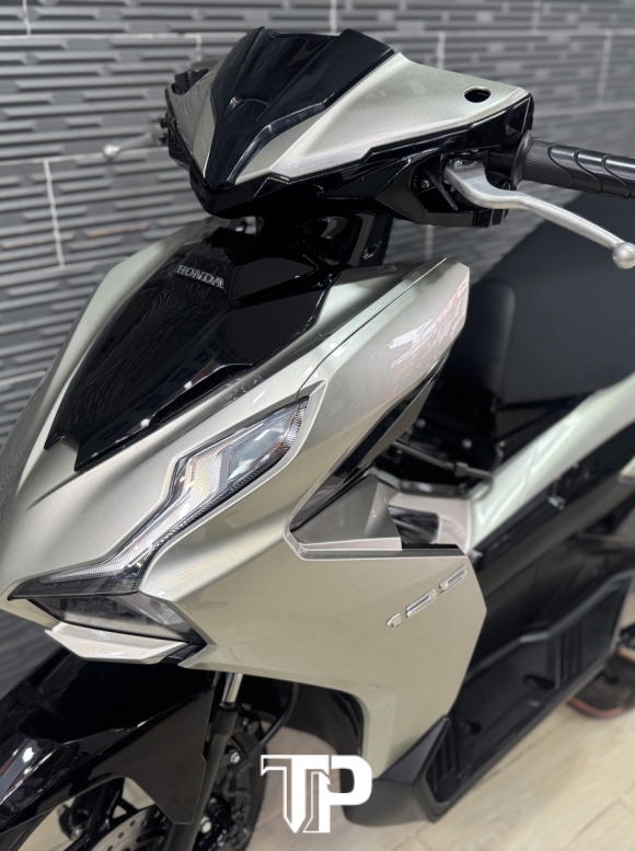 Honda AB125 date 2024 Xám Lamborghini Bstp