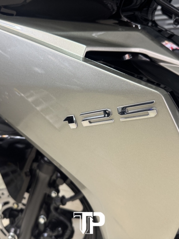 Honda AB125 date 2024 Xám Lamborghini Bstp