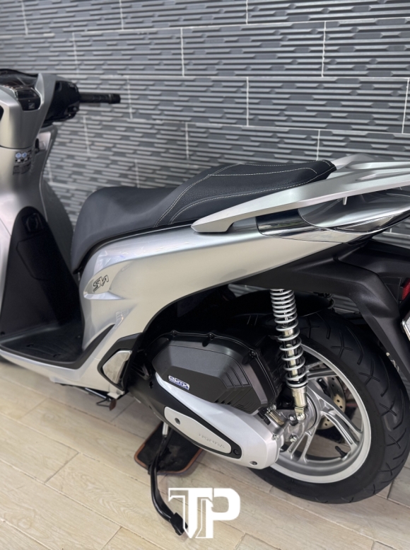 Honda SH150 date 2022 Bạc Porsche Bs HCM