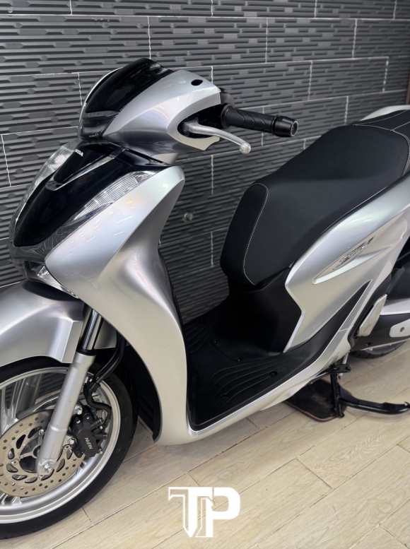 Honda SH150 date 2022 Bạc Porsche Bs HCM