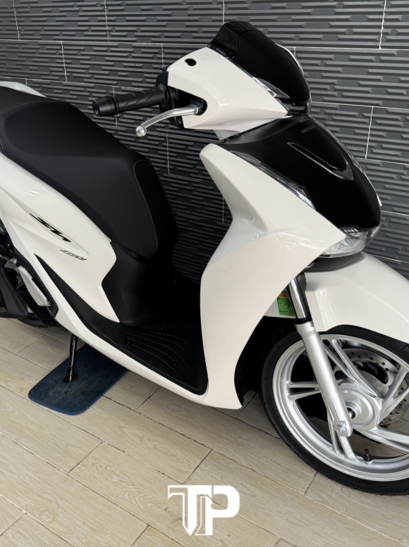 Honda SH160 date 2026 Mẫu Mới Trắng 