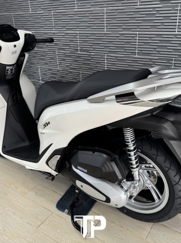 Honda SH160 date 2026 Mẫu Mới Trắng 