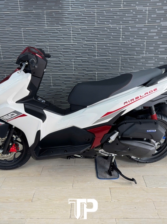 Ab 160 abs xe mới 2026