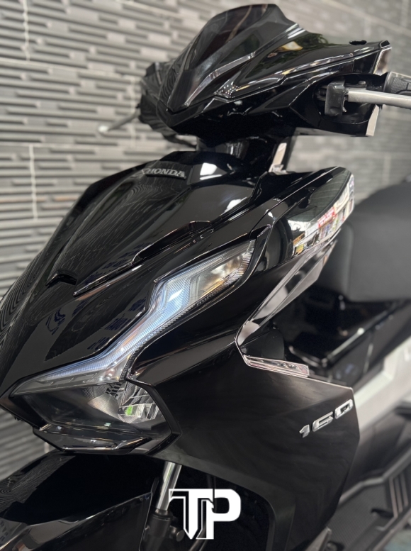 Honda AB160 Đen Bóng Bs 85958