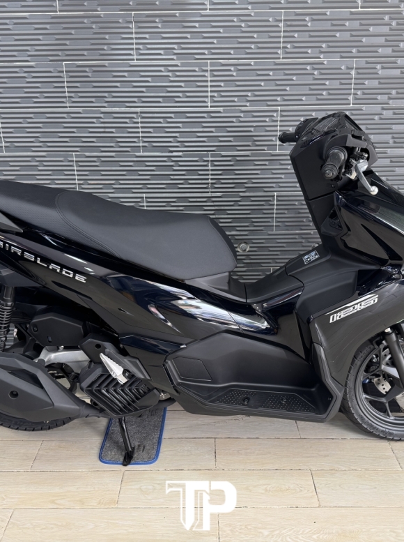 Honda AB125 date 2026 Đen Bóng Siêu mới