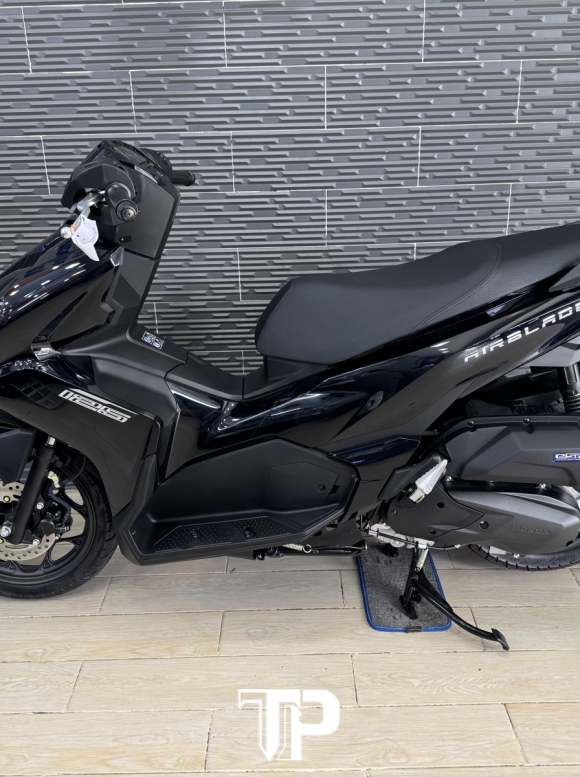 Honda AB125 date 2026 Đen Bóng Siêu mới