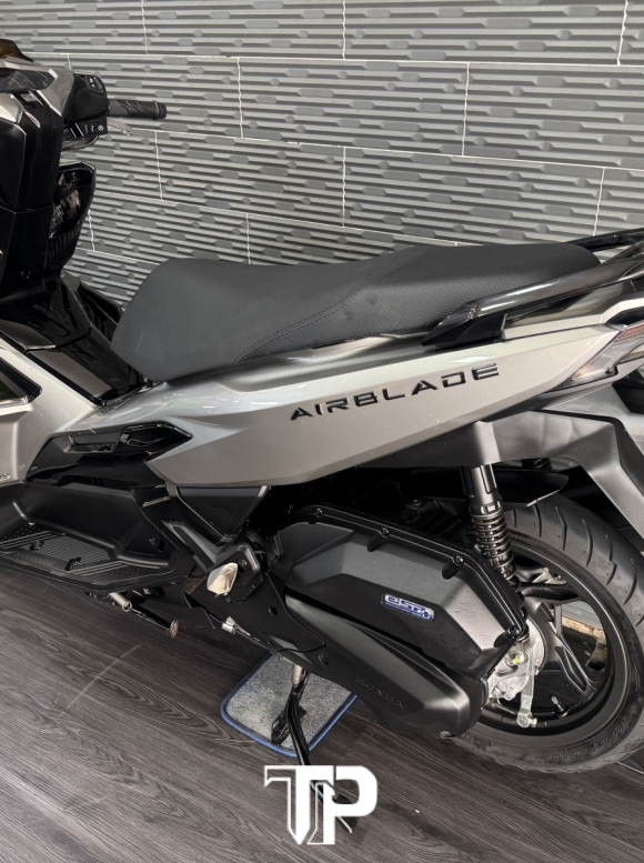 Honda AB160 date 2022 Xám Lamboghini Sporty