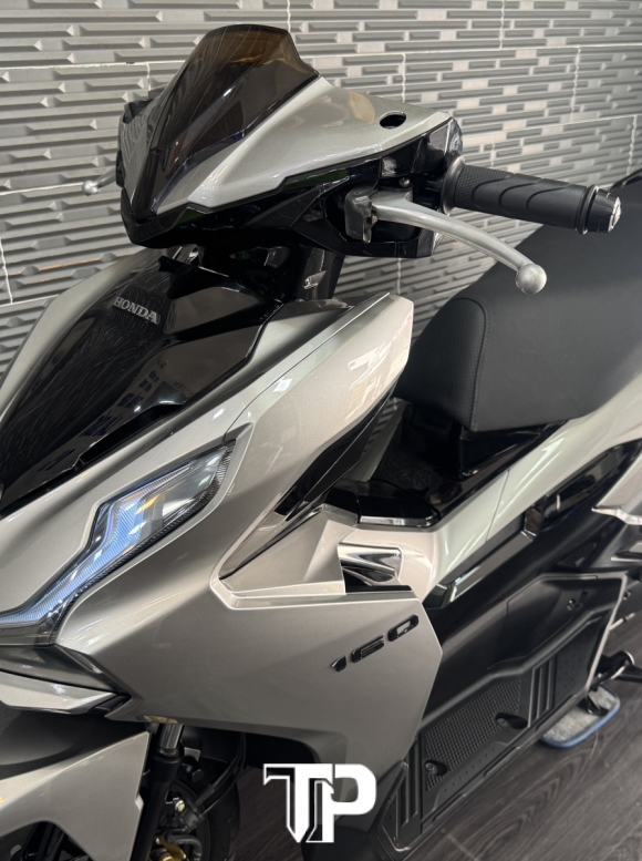 Honda AB160 date 2022 Xám Lamboghini Sporty