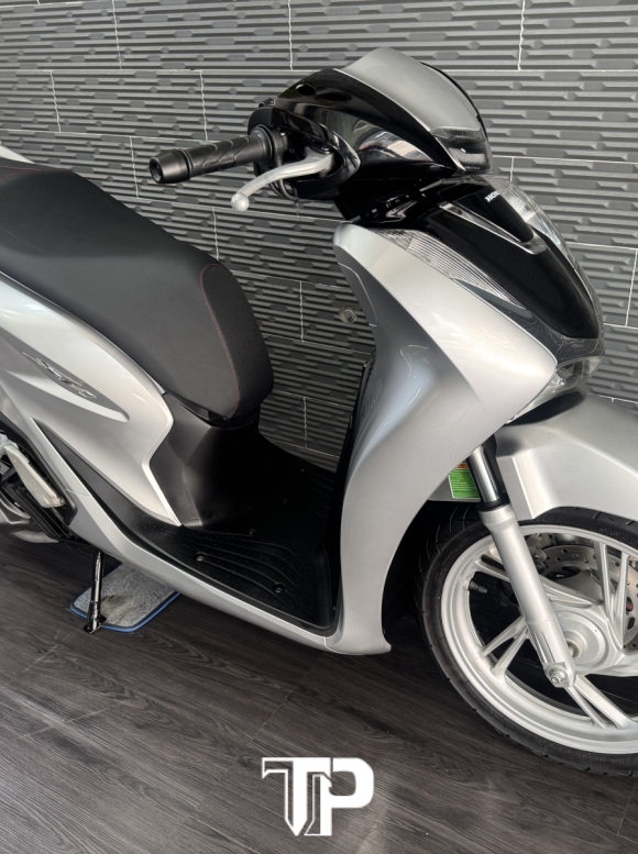 Honda SH125 date 2021 Bạc Đen Porsche 
