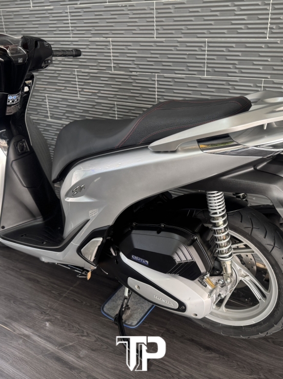 Honda SH125 date 2021 Bạc Đen Porsche 