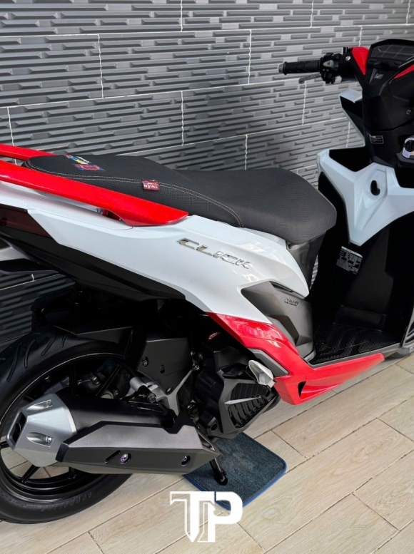 Vario 150 full click