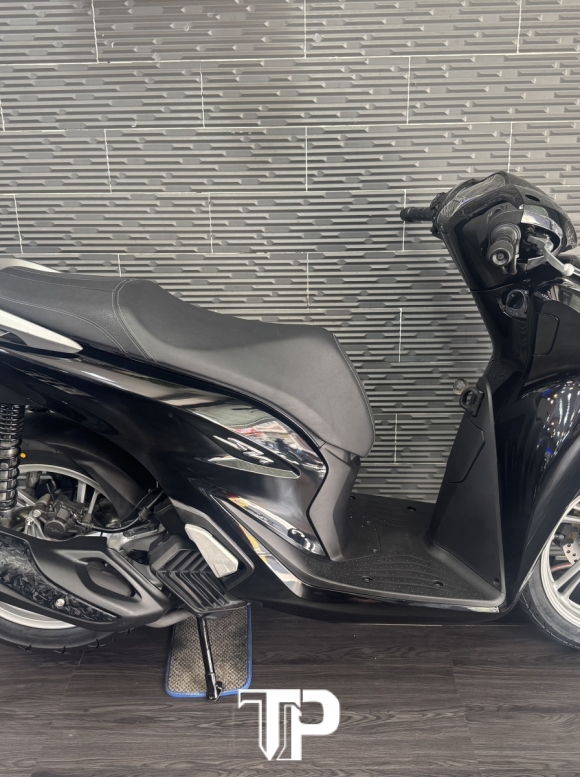Honda SH150 date 2022 Đen Bóng Bstp