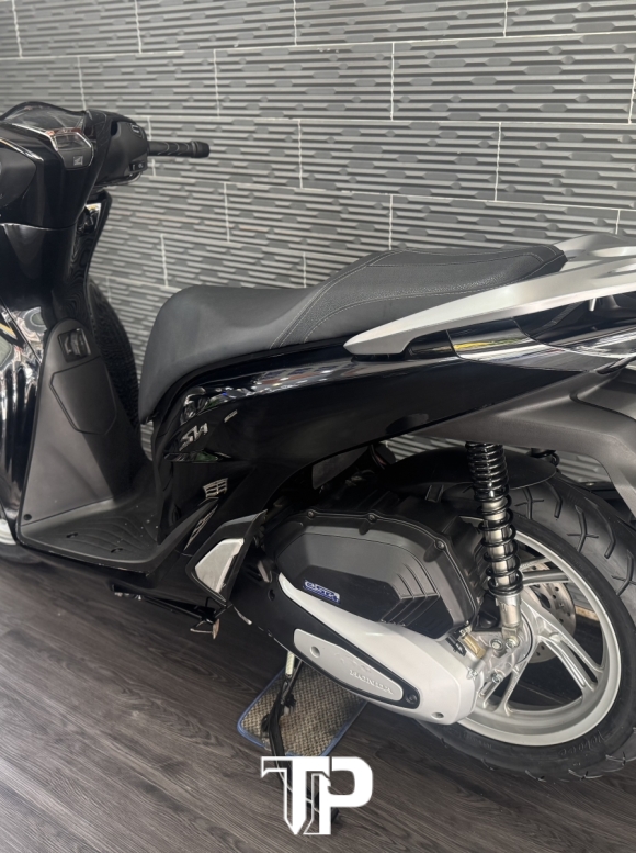 Honda SH150 date 2022 Đen Bóng Bstp