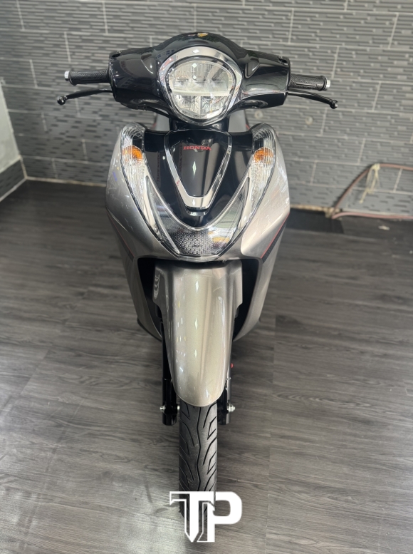 Honda SH mode 2025 Xám Lamboghini 