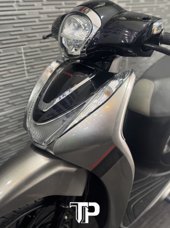 Honda SH mode 2025 Xám Lamboghini 