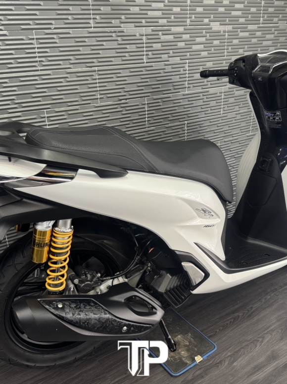 Honda SH160 date 2025 Trắng Đen Sporty 