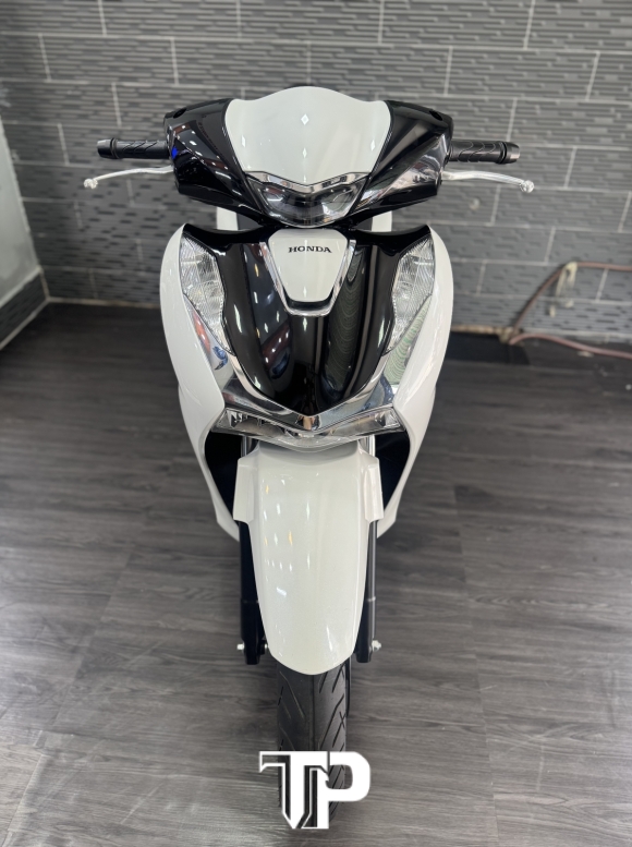 Honda SH160 date 2025 Trắng Đen Sporty 
