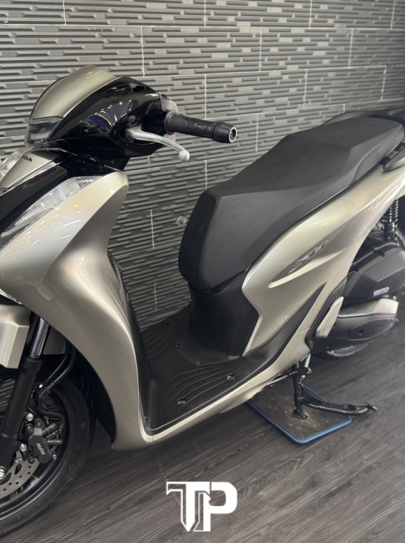 Honda SH125 date 2023 Xám Lamboghini Sporty