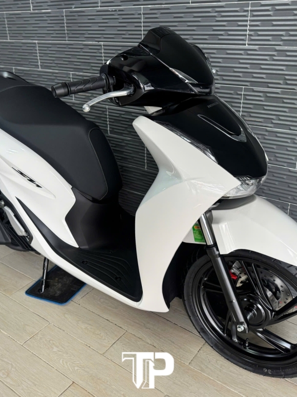 Honda SH125 ABS Mẫu mới 2026 Trắng Sporty