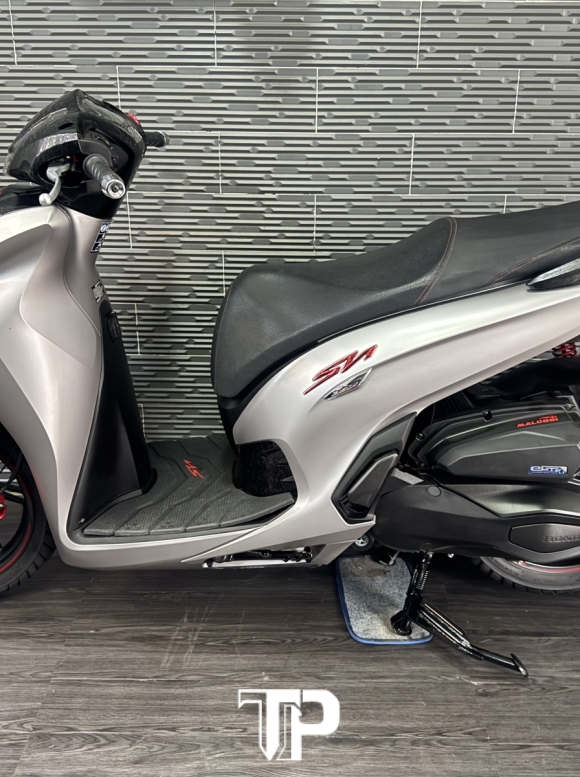 Honda SH 350 Bạc Nhám 2023 Sporty 